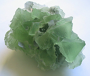 Fluorit zelený.jpg
